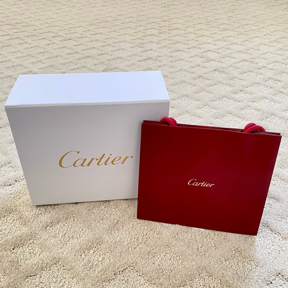 ♥️Cartier (EMPTY)Red Bag with White Box